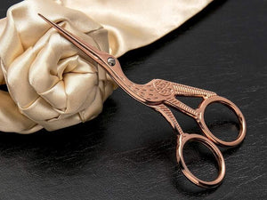 Triumph Rose Gold Stork Embroidery Thimble And Scissor Gift Set - Casz's Country Craft's 