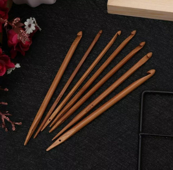 Seven Piece Wooden Bearded Crochet Hook Set By Knit Pro - Casz's Country Craft's 