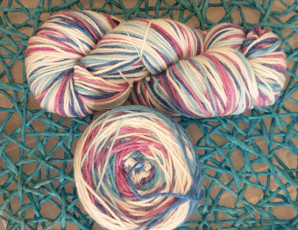 Variegated Wool Yarn Hand Dyed Colour BUbble Gum Variegated 8 Ply Australian Merino Yarn - Casz's Country Craft's 